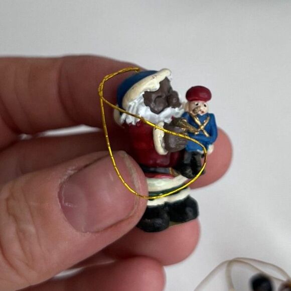 Set of 8 NEW Miniature 1” Christmas Ornaments Package Tie - Ons Black Santa - Picture 2 of 13